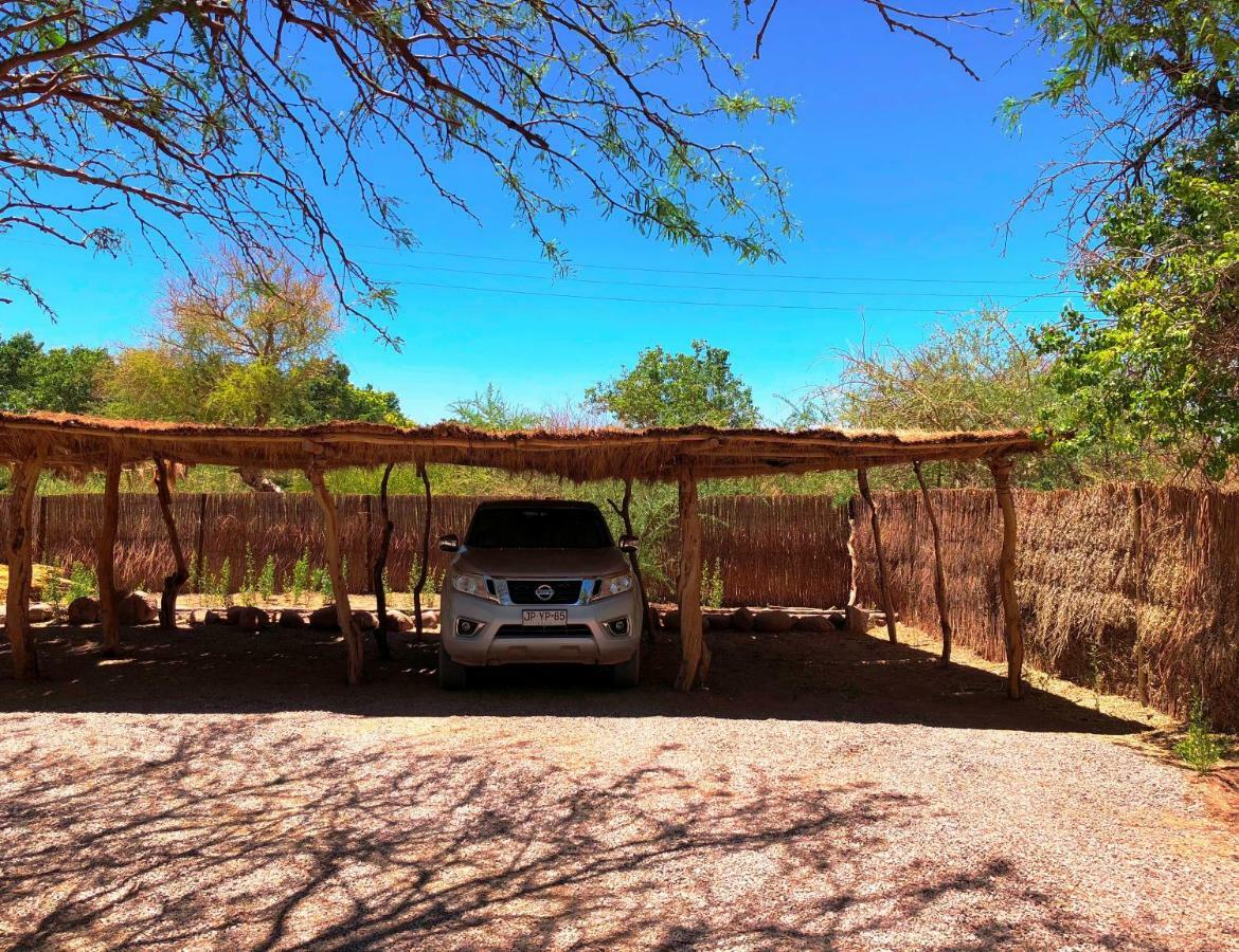 Rancho Quitapenas Bungalows سان بيدرو دي أتاكاما الغرفة الصورة