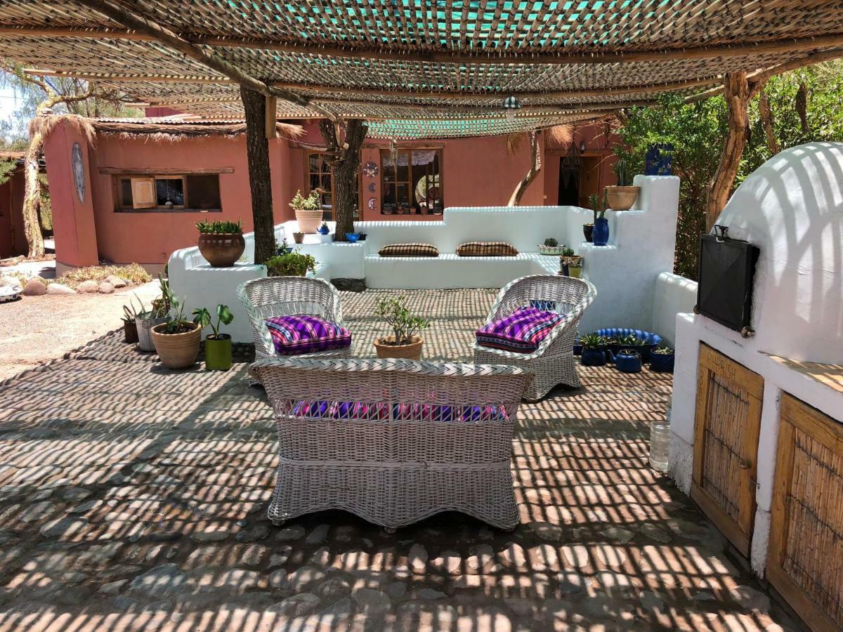Rancho Quitapenas Bungalows سان بيدرو دي أتاكاما الغرفة الصورة