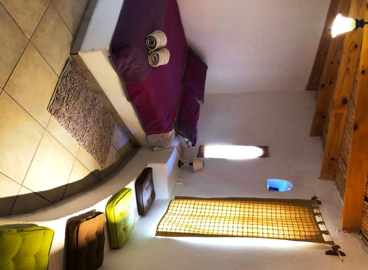 Rancho Quitapenas Bungalows سان بيدرو دي أتاكاما الغرفة الصورة